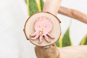 Woodsy Octopi - Foot Toy