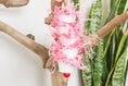 Load image into Gallery viewer, Blindly in Love - Shredding Toy
