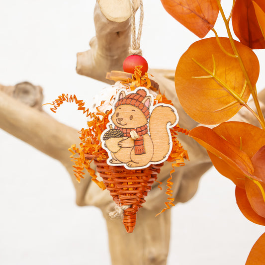 Harvesting Acorn - Autumn Collection