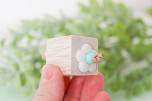 Lil' Flower - Foot Toy